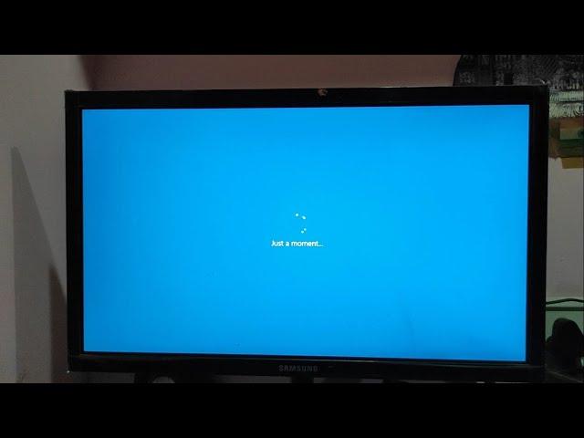 Solved : Just a moment Error || While Installing Windows 10 || #Waltair Tech,