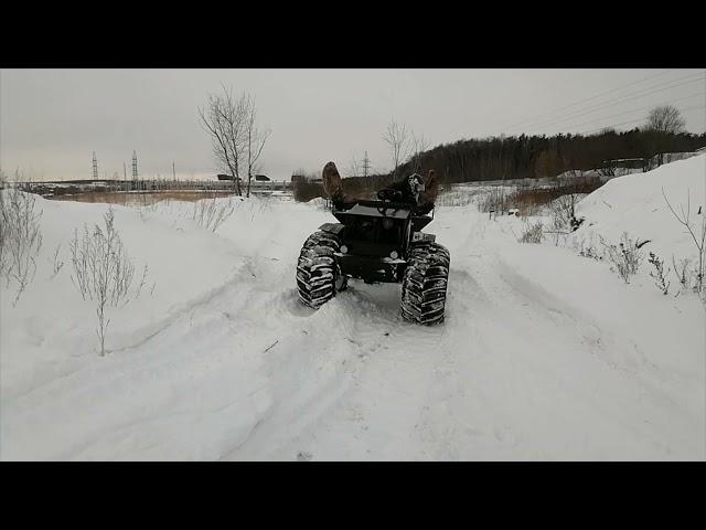 Лыткаринский каракат Сармат 1500 по глубокому снегу