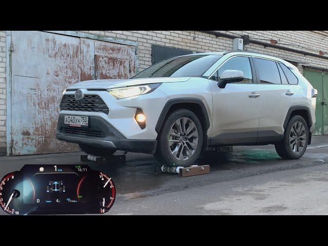 Как гребет Toyota RAV4 с новым полным приводом?