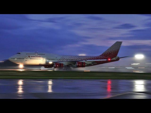 Первая посадка Boeing 747-400 за два года. Камера на аэропорт Сочи (Адлер), с радиоэфиром.