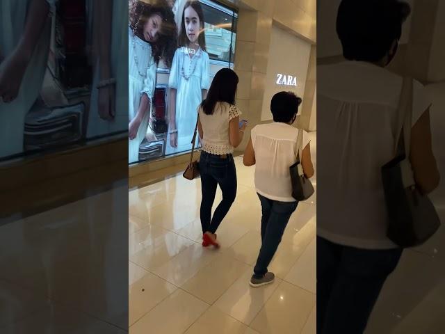 She didnt even notice  #candidcrush #accidentalcrush #unknowncrush #unawarecrush #bugcrush #crushb