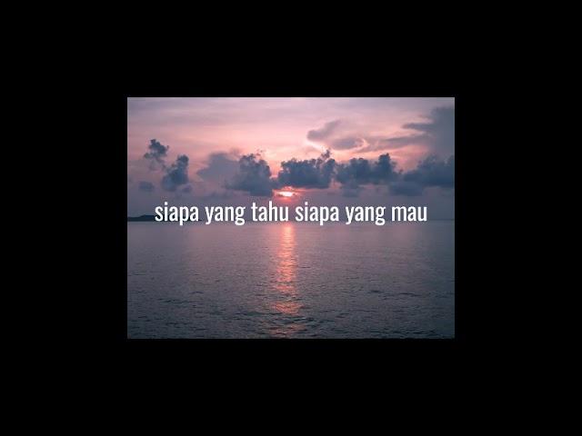 Short & Lyrics | Fourtwnty ft. Charita Utami  - Mangu