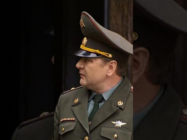 Колобков провожает дембелей  #shorts #кино #моментизфильма #фильм #мультики