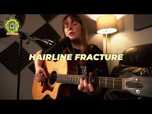 Emma Robson - Hairline Fracture (Live From Lime Tree Studios)