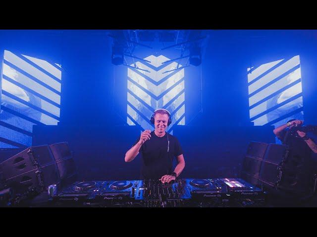 Armin van Buuren -  Live at Seismic Dance Event 2024 (Spring Edition)