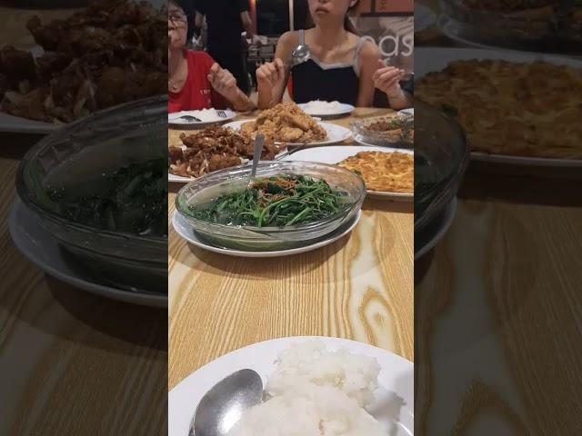 Dinner time Outside#asmr #food #trending #satisfying #shorts