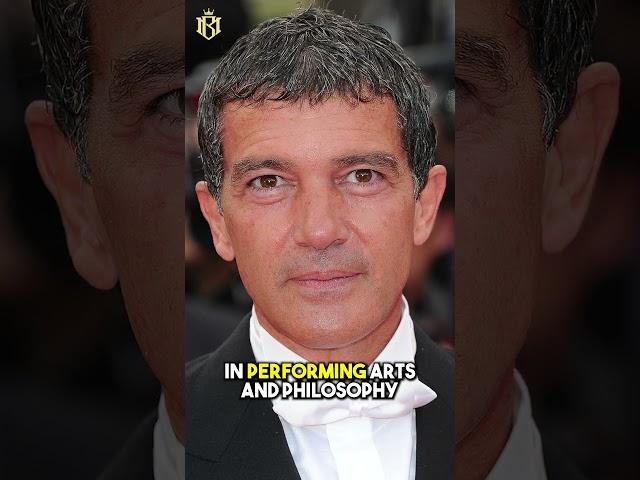 Antonio Banderas ⭐ Fun Facts  ⭐ Lifestyle ⭐ #shorts #AntonioBanderas #celebrity #lifestyle