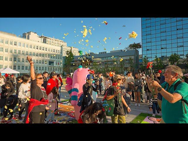 Seoul Weekend Walking Insa-dong, Samcheong-dong and Infiorata Festival | Korea Tour 4K HDR