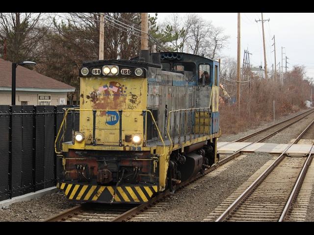 4K LIRR: some Friday Rush and evening action at Islip