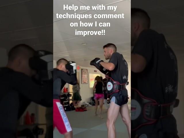 Pad work Muay Thai kickboxing
