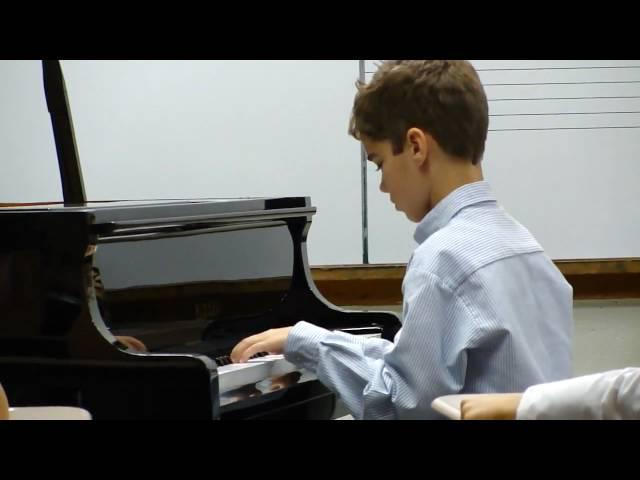 Michael Shkolnik at U of M Piano Federation