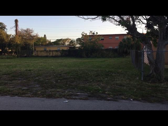 Vacant lot for sale in Fort Lauderdale