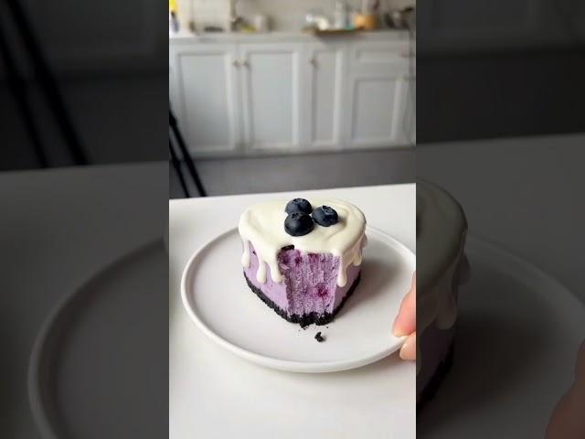 Blue berry mini cakes 🫐 #bakingwithlove #youtubeshorts #dessert