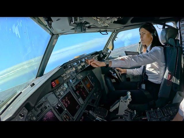 BOEING 737 Stunning LANDING Madrid Airport SPAIN RWY18L | Cockpit View | Life Of An Airline Pilot