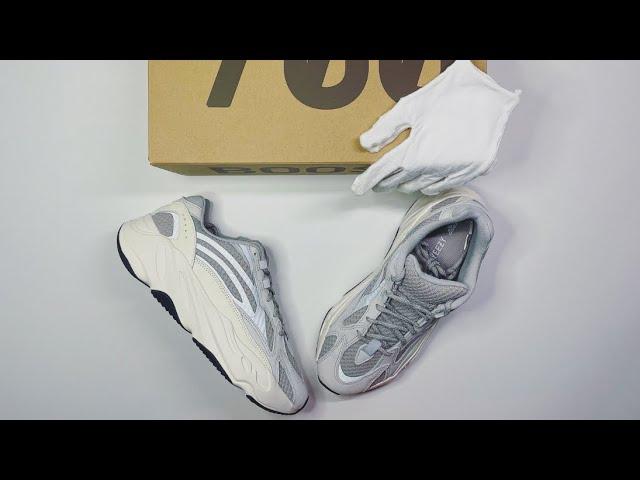 Yeezy 700 V2 « Static » | Unboxing, details