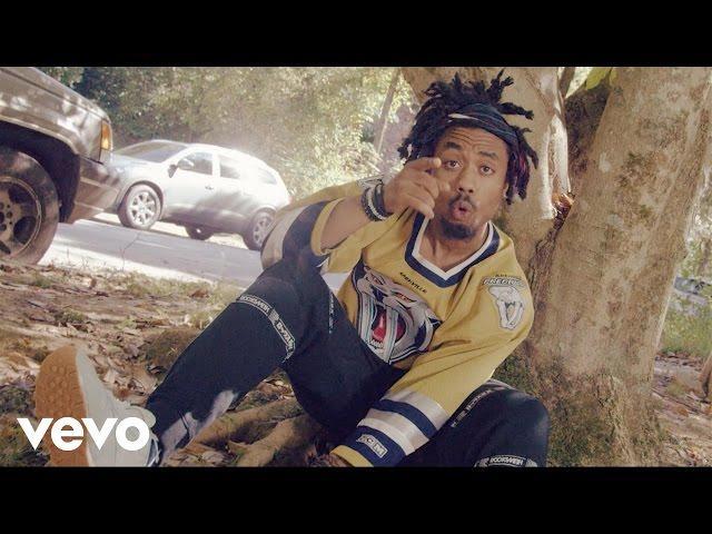 EARTHGANG - Momma Told Me ft. J.I.D