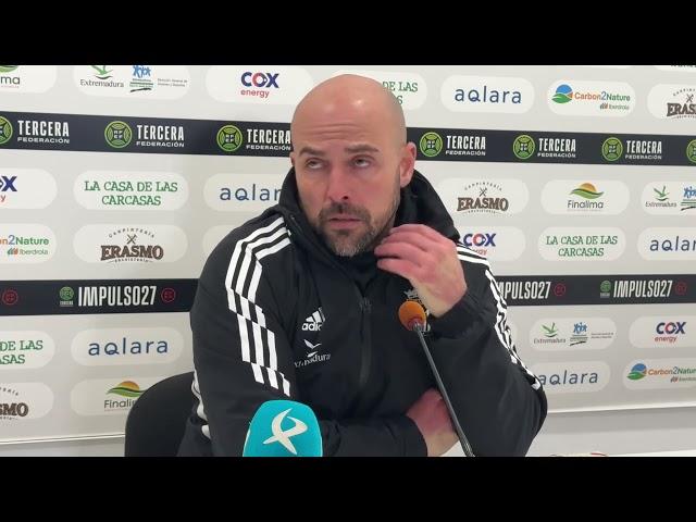 Rueda de prensa de Luis Oliver tras el CF Jaraíz 1-0 CD Badajoz