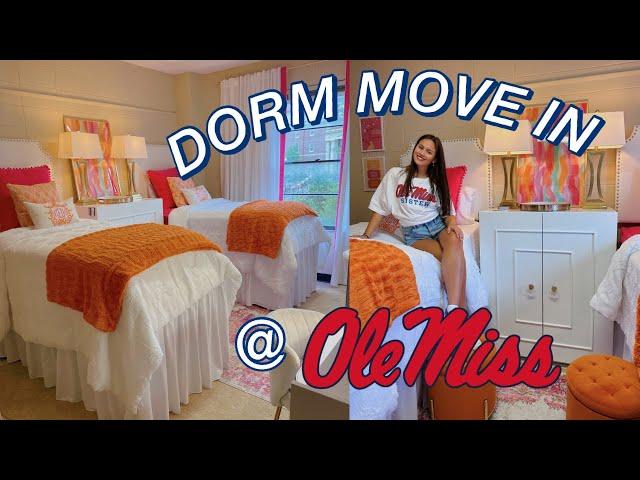 FRESHMAN DORM MOVE IN VLOG 2023: at Ole Miss (Crosby Hall)