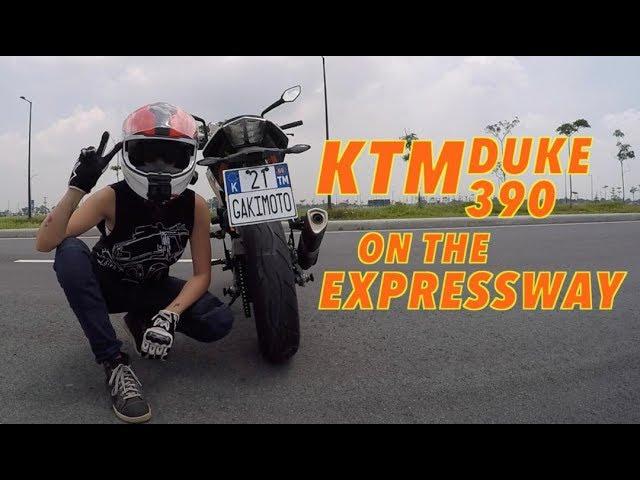 Gakimoto 158 : KTM Duke 390 on the NLEX and SCTEX : 1 Year Run Through