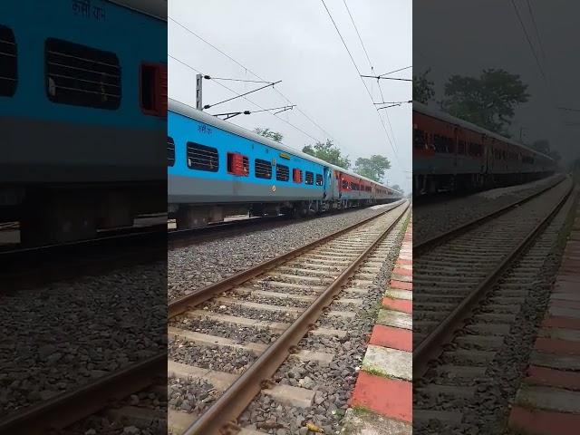 Train Status | Saharsa Rajya Rani Sf Express 12568 | #shortvideo #viral #trending #india #railway