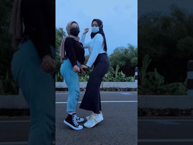 [TikTok] Tiktok Abg Hijab Gunung gede