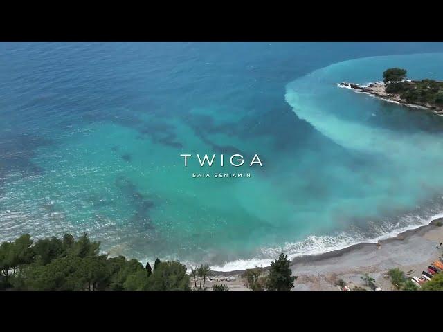 Twiga Baia Beniamin -