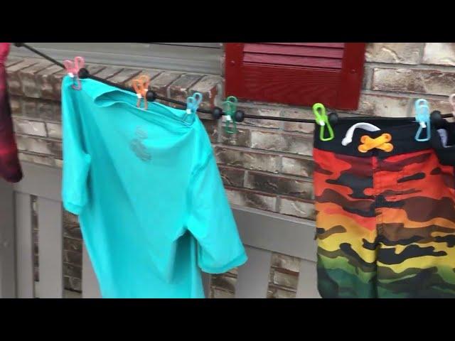 Review of Portable Clothesline with 12 Colorful Clothespins