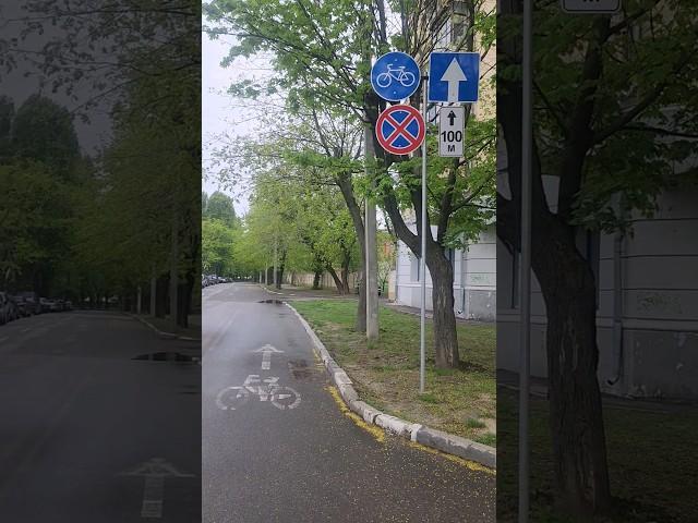 Самая короткая вело дорожка в Харькове.