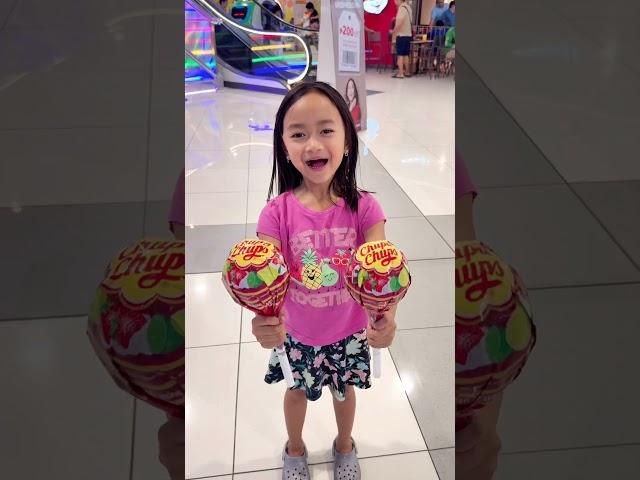 Chupa chups candy vs healthy fruits ️