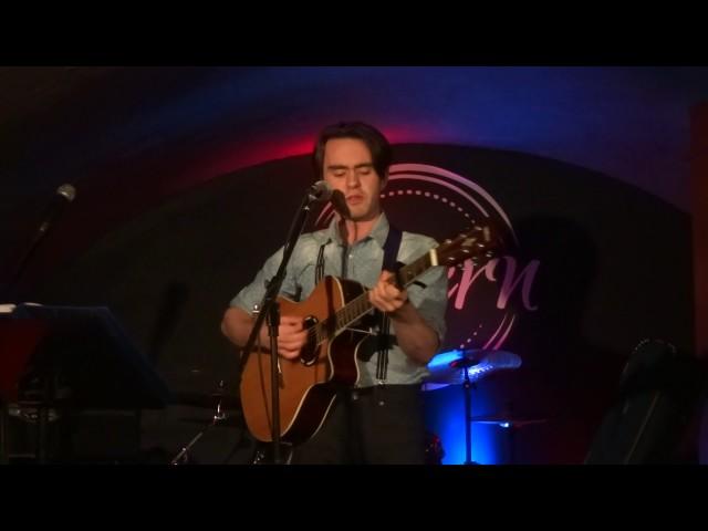 Brad Dale "Hey Soul Sister" live @ The Cavern Gloucester UK