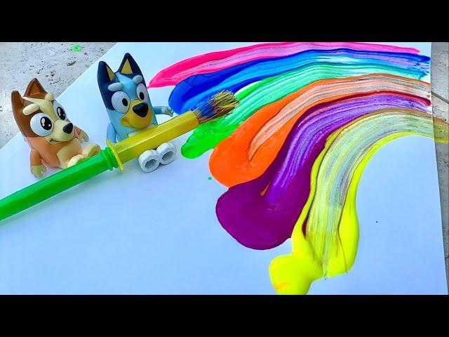 Bluey's Art Studio  painting with Bluey and Bingo - bluey toys pretend play