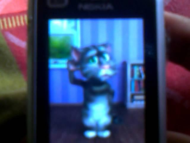 Nokia 6120 talking tom