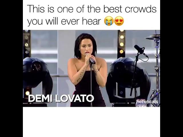 WHO GOT THE BEST CROWD ? [HotVocals] 