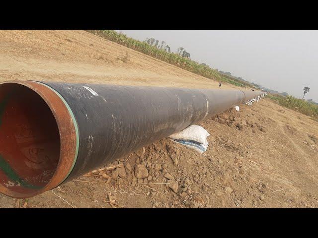 Cross Country Pipeline Laying
