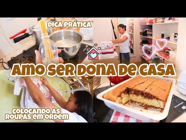 AMO SER DONA DE CASA | CASA LIMPISSÍMA | FIZ BOLO MESCLADO PARA O CAFÉ DA TARDE | CUIDANDO DO LAR