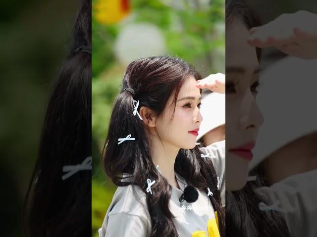 白鹿双马尾蝴蝶结造型直拍 #奔跑吧13
