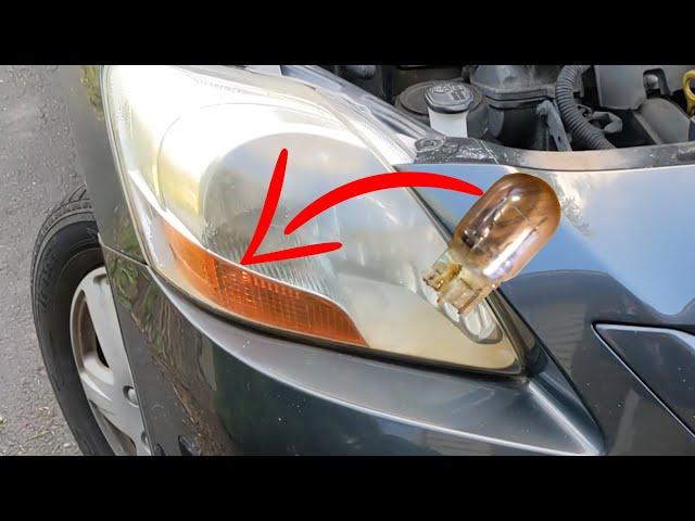 Replacing the Turn Signal Bulb on a 2007 Toyota Yaris (without removing the whole light assembly)