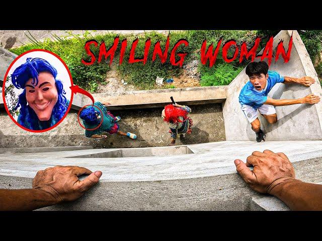 SMILING WOMAN REAL LIFE ESCAPE 11.0 | Horror Parkour Pov Short | Bubbles 3Run