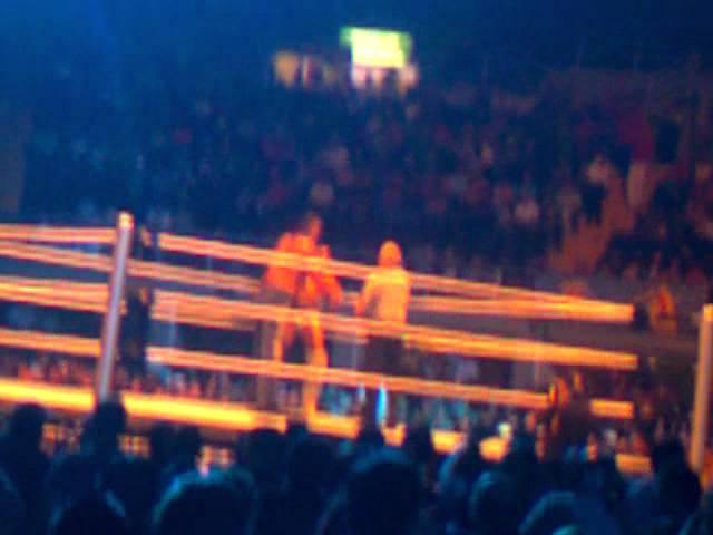 The Great Khali vs Jinder Mahal WWE SmackDown World Tour 2012 Guadalajara