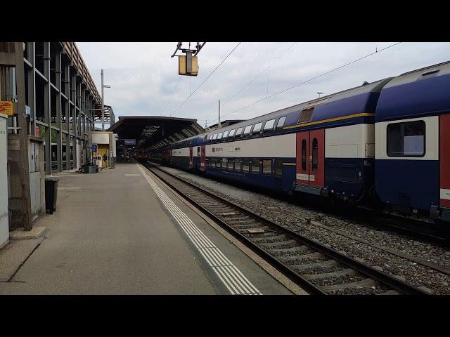 Re 420/421 Action in Zürich HB