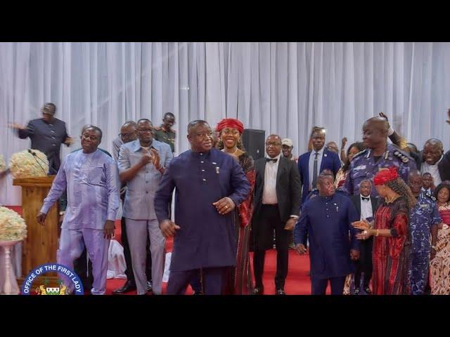 President Bio &  his wife, the First Lady, dancing at their annual end-of-year dinner