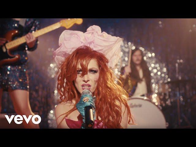 Bonnie McKee - Forever 21 (Official Video)