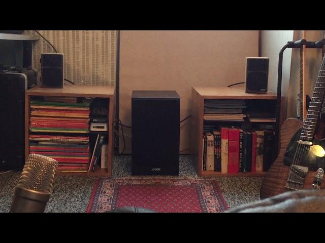 Vintage (1978) Sonics-7 Mini Japanese bookshelves + Canton Chrono AS 525 Subwoofer SOUND DEMO