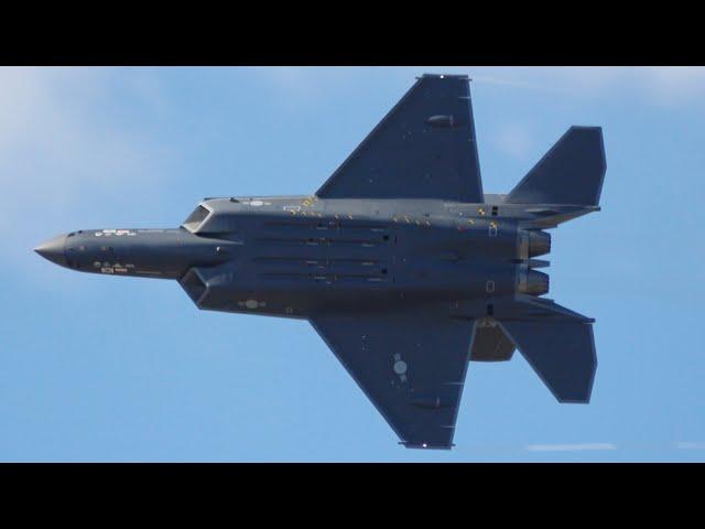 Seoul ADEX 2023 KF-21 보라매 Boramae Demo 【Full Ver.】