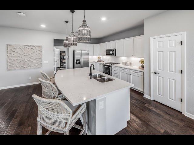 Available New Home in Treasure Coast | Veranda Gardens | Driftwood | DiVosta Homes