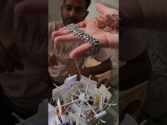 Seara Travels reacts to Indian Jewelry prices in #Delhi  #India