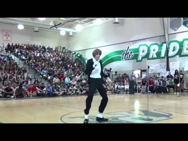 Flawless Moonwalk: High School MJ Impersonator Dances to Billie Jean 2014