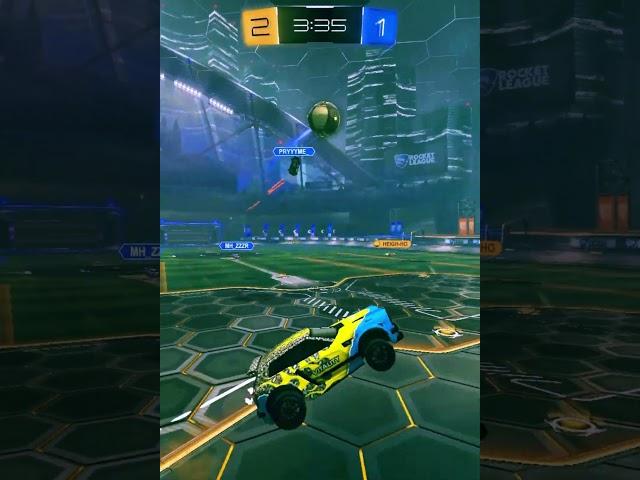 Brick Wall #rocketleague #rocketleaguesaves #brickwall #goat #keeper #neuer #rl #clips #shorts #ssl