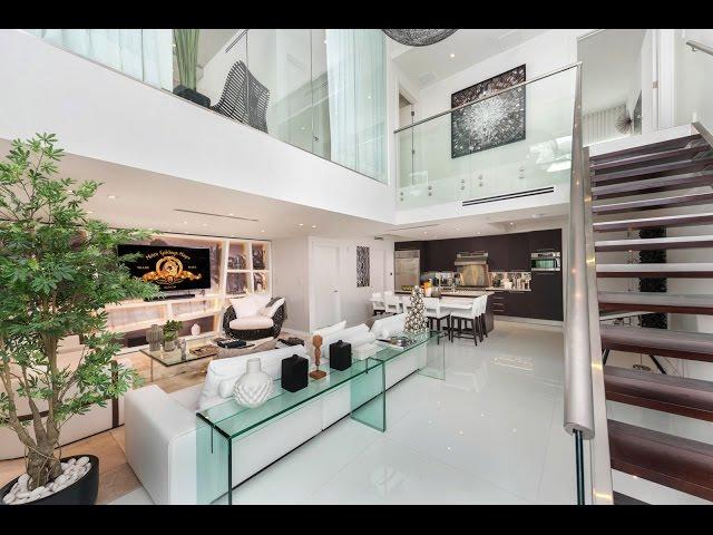 Oceanhouse - Miami Beach - Condominium for sale by Bill Hernandez & Bryan Sereny