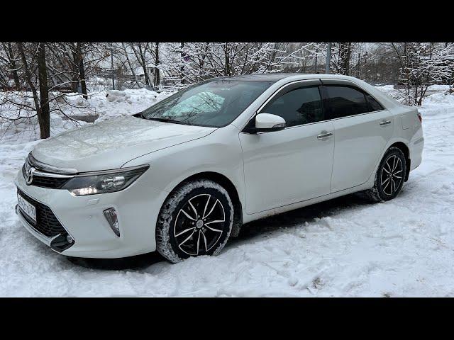 Toyota Camry 2017г, 2.5i - 181лс, 80.000км, 1 хоз., 2.450.000 рублей.